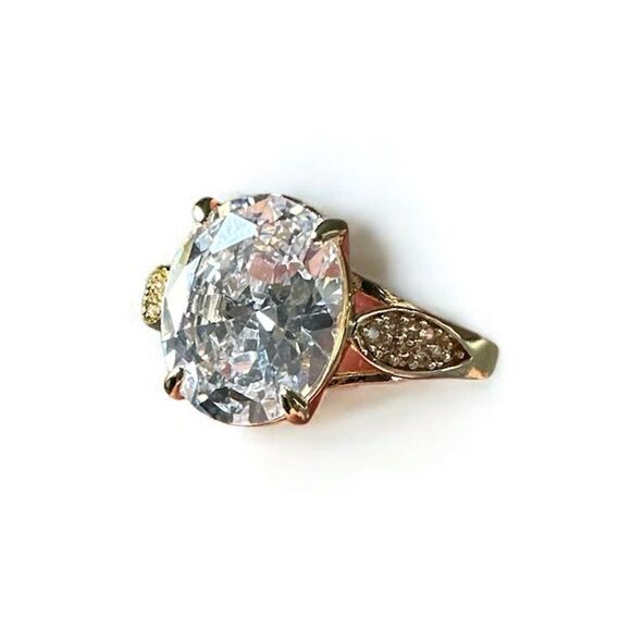 NEW Prong Set Oval Crystal CZ Clear Stone Yellow Gold Plated Adjustable Ring - Picture 1 of 10